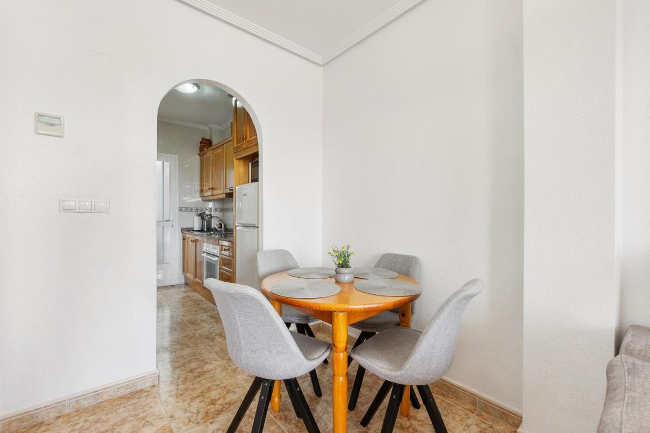 Cb Living - Homely Apartment Cinuelica, Punta Prima Dehesa de Campoamor  Exterior foto