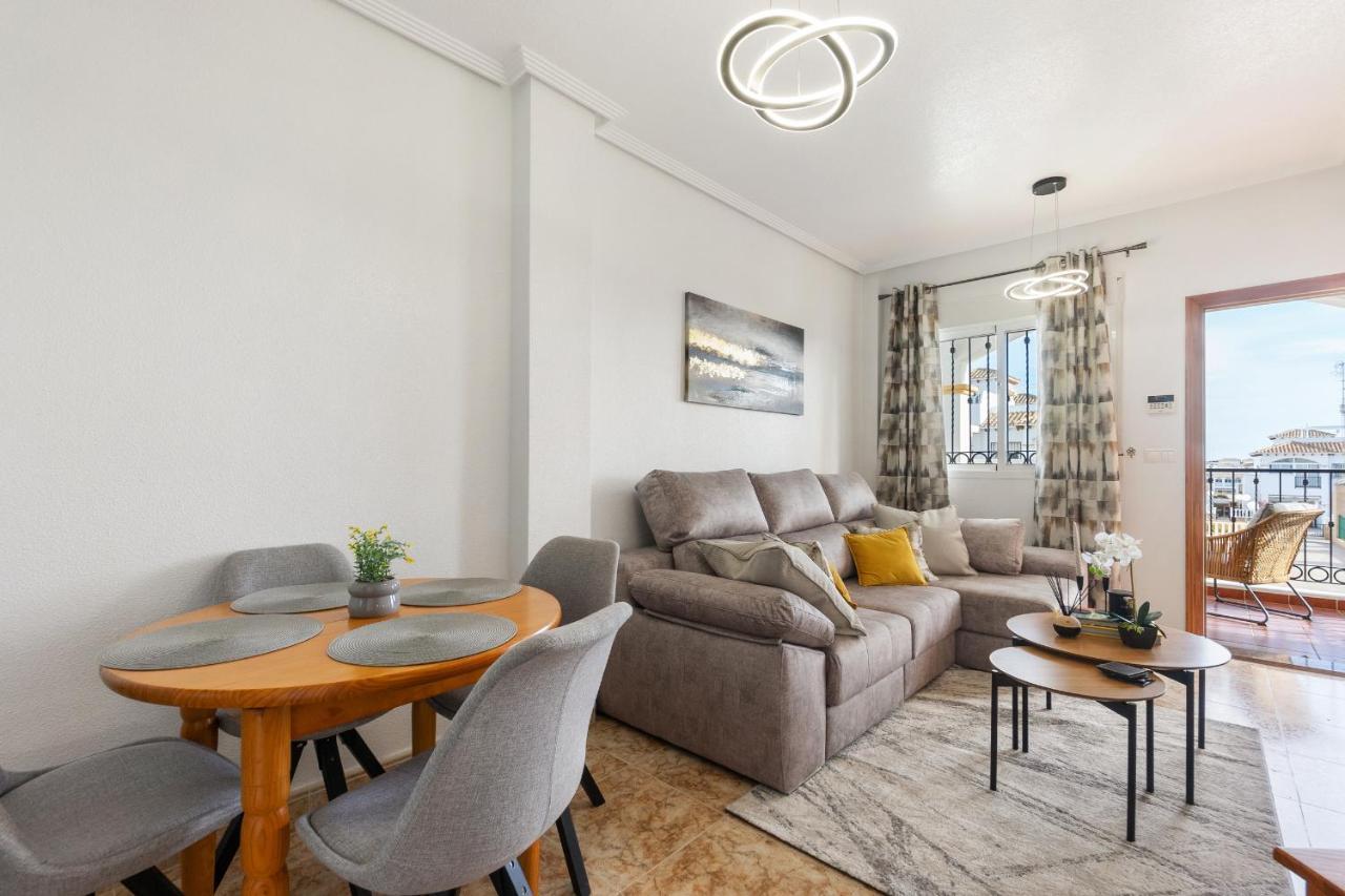 Cb Living - Homely Apartment Cinuelica, Punta Prima Dehesa de Campoamor  Exterior foto