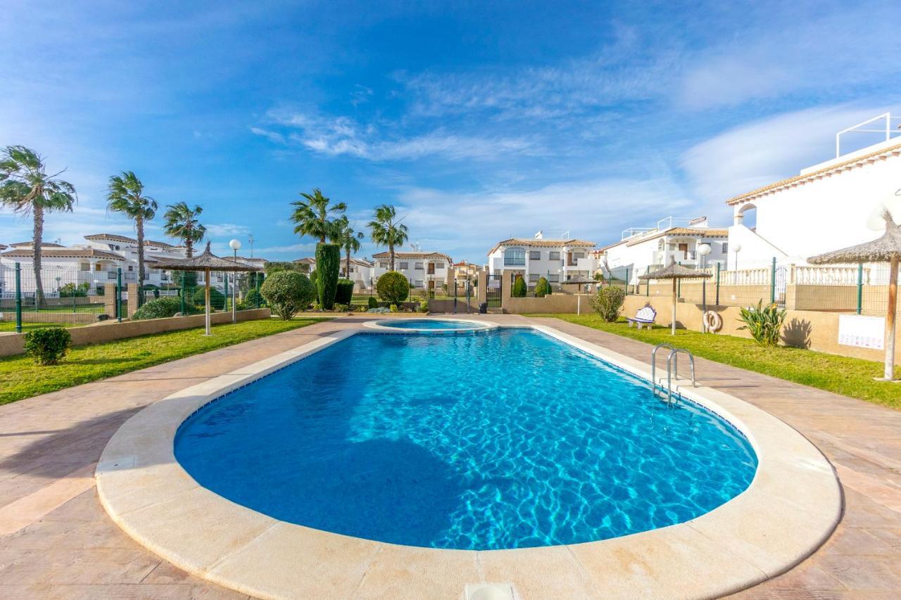 Cb Living - Homely Apartment Cinuelica, Punta Prima Dehesa de Campoamor  Exterior foto